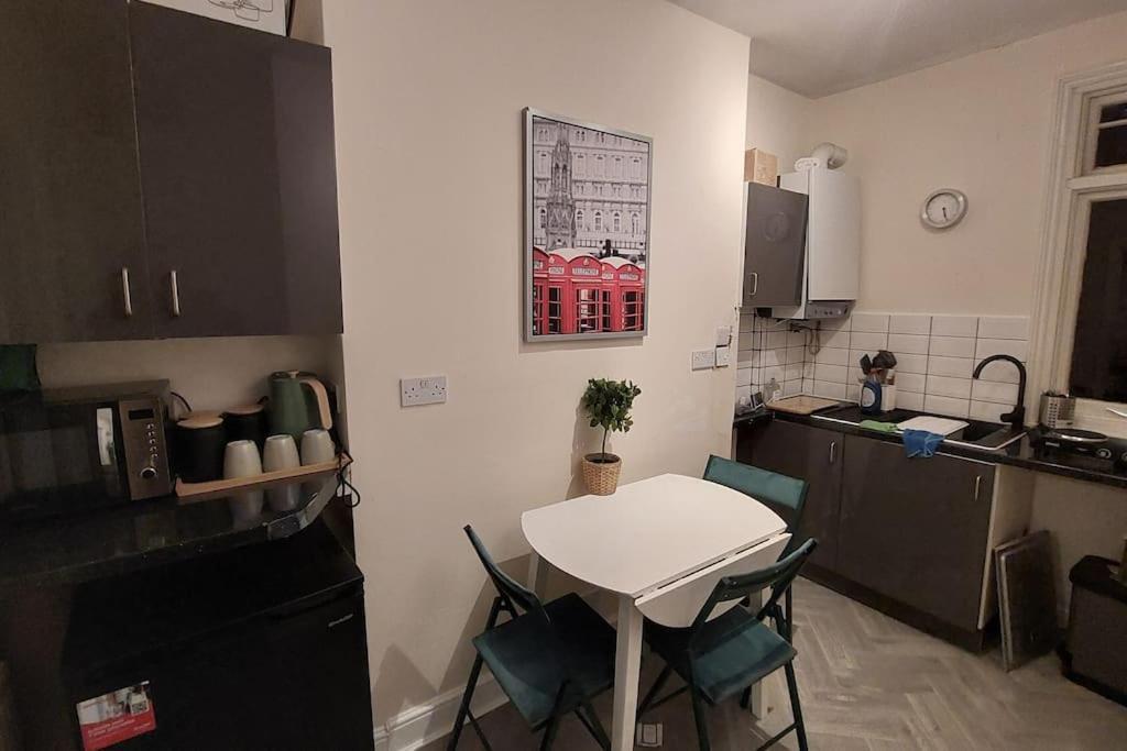 Apartamento Harry Potter 9 3/4 Flat Londres Exterior foto
